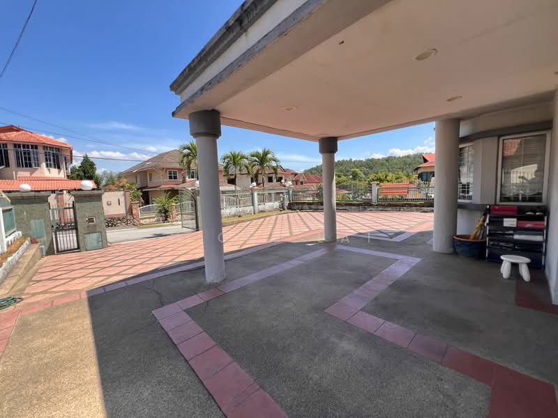 Bungalow for Sale in Rawang (Selangor) - Nicky Lai - Exterior - PropertyGuru.com.my