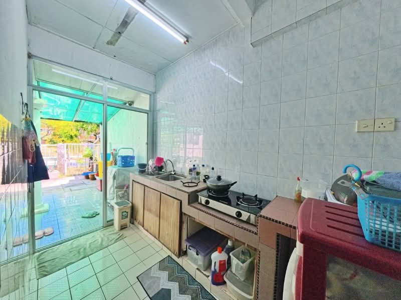 BU1 untuk Untuk Dijual - RM 1,600,000, Mac 2026 - Kitchen - PropertyGuru.com.my