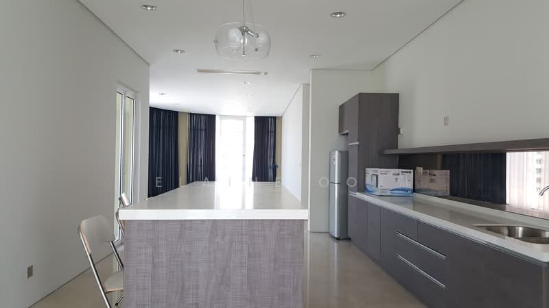 Condominium for Sale at 8 Gurney (The Shore Condominium) - Elaine Ooi - Kitchen - PropertyGuru.com.my