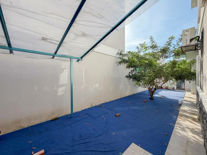 Zero-Lot Bungalow for Sale in Kajang (Selangor) - Shafiq Muttalib - Exterior - PropertyGuru.com.my