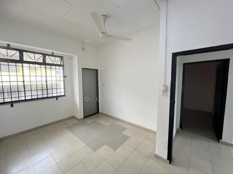 Taman Johor Jaya untuk Untuk Disewa - RM 1,900 /bulan, Mac 2026 - Interior - PropertyGuru.com.my