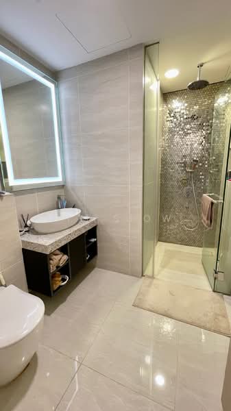 Service Residence for Sale at Star Residences Two - Tim Siow - Bathroom - PropertyGuru.com.my