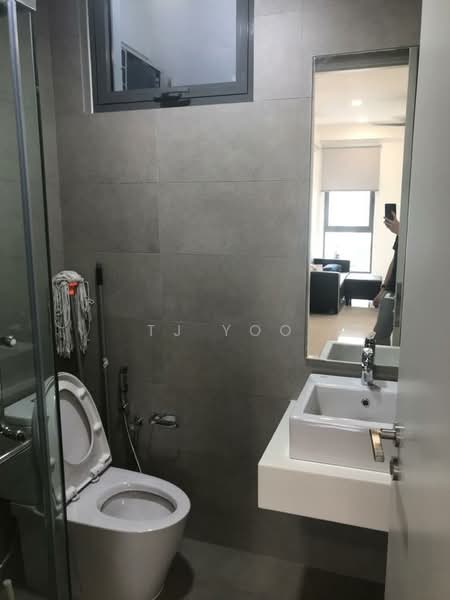 Condominium for Rent at Vivo Residential Suites - TJ Yoo - Bathroom - PropertyGuru.com.my