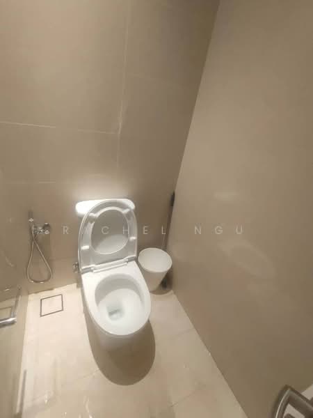 Service Residence for Rent at Pavilion Ceylon Hill - Rachel Ngu - Bathroom - PropertyGuru.com.my