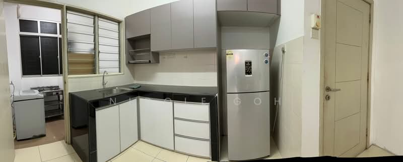 Platinum Lake PV 21 untuk Untuk Disewa - RM 2,000 /bulan, Mac 2026 - Kitchen - PropertyGuru.com.my