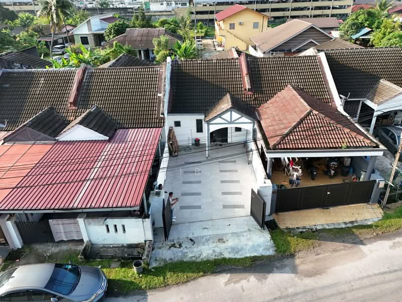 Taman Puchong Indah untuk Untuk Dijual - RM 430,000, Mac 2026 - Exterior - PropertyGuru.com.my