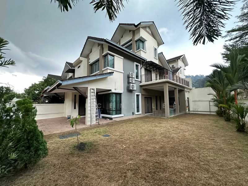 Semi-Detached House for Sale in Batu 9 (Cheras) - Vincent Lee - Exterior - PropertyGuru.com.my