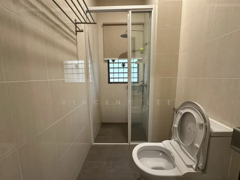 Semi-Detached House for Sale in Batu 9 (Cheras) - Vincent Lee - Bathroom - PropertyGuru.com.my