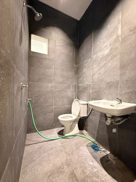 Taman Bukit Gemilang untuk Untuk Dijual - RM 558,000, Mac 2026 - Bathroom - PropertyGuru.com.my