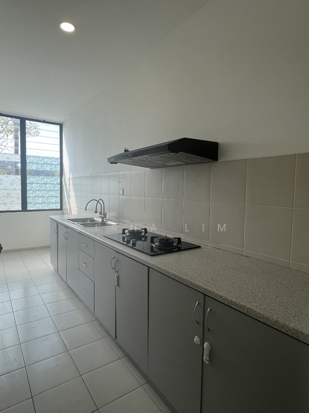 Townhouse for Rent in Shah Alam (Selangor) - Ciana Lim - Kitchen - PropertyGuru.com.my