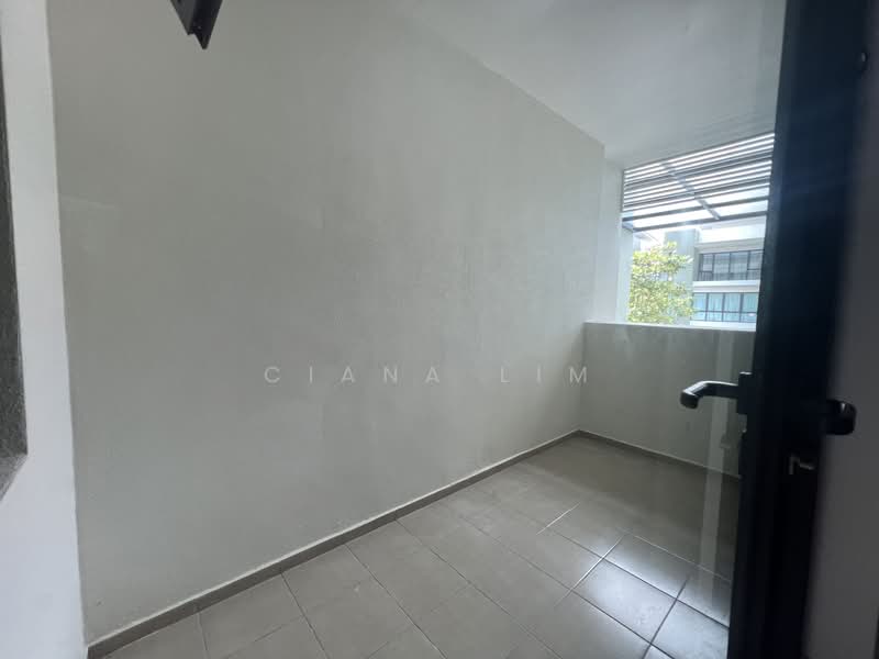 Townhouse for Rent in Shah Alam (Selangor) - Ciana Lim - Balcony - PropertyGuru.com.my