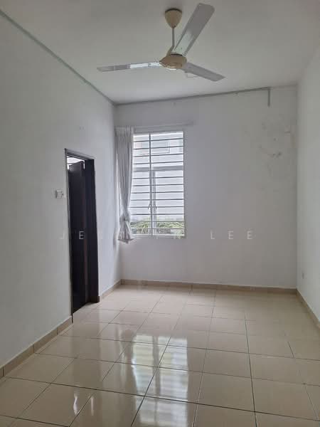 Semi-Detached House for Sale in Taman Setia Impian (Kajang) - Jesslyn Lee - Interior - PropertyGuru.com.my