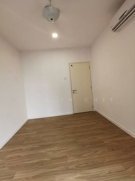 Lakefront Residence untuk Untuk Disewa - RM 1,600 /bulan, Mac 2026 - 2nd Bedroom - PropertyGuru.com.my