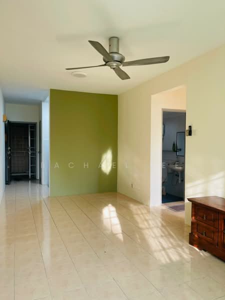 Kinrara Putri untuk Untuk Disewa - RM 1,100 /bulan, Mac 2026 - Living Room - PropertyGuru.com.my