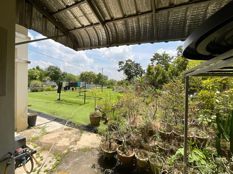 2-storey Terraced House for Sale in Saujana Rawang (Rawang) - Tom Yip - Garden - PropertyGuru.com.my