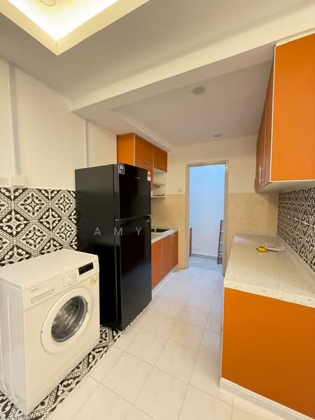 Vista Pinggiran Apartment untuk Untuk Dijual - RM 295,000, Mac 2026 - Kitchen - PropertyGuru.com.my