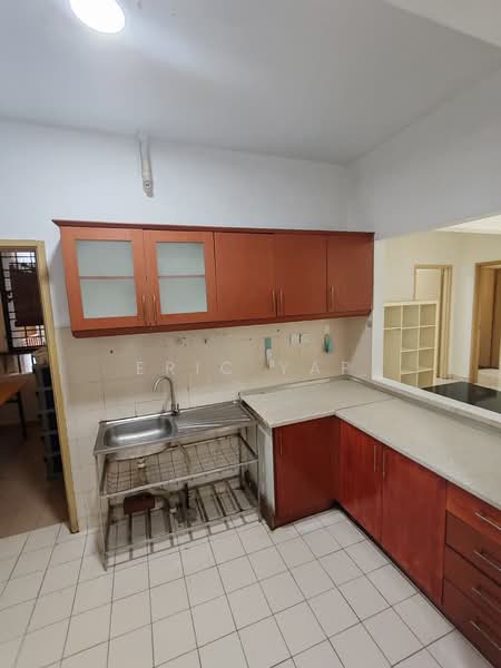 Condominium for Rent at Sri Putramas - Eric Yap - Kitchen - PropertyGuru.com.my