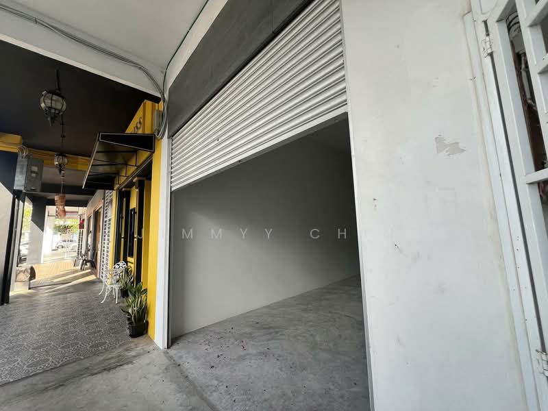 Shop for Sale in Kuching (Sarawak) - Jimmyy Chin - PropertyGuru.com.my