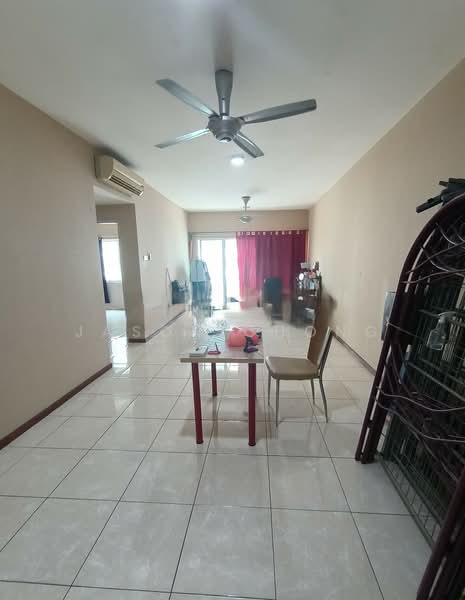 Kondominium untuk Dijual di Ken Damansara 2 - Jason Chong - Living Room - PropertyGuru.com.my