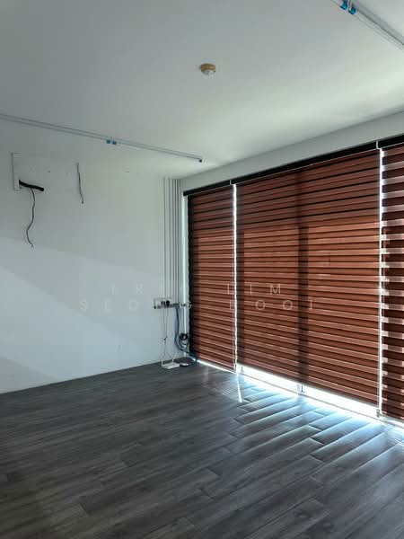 Semi-D Factory for Sale in Sungai Kapar Indah Industrial Park (Kapar) - Eric Lim Seong Hooi - Interior - PropertyGuru.com.my