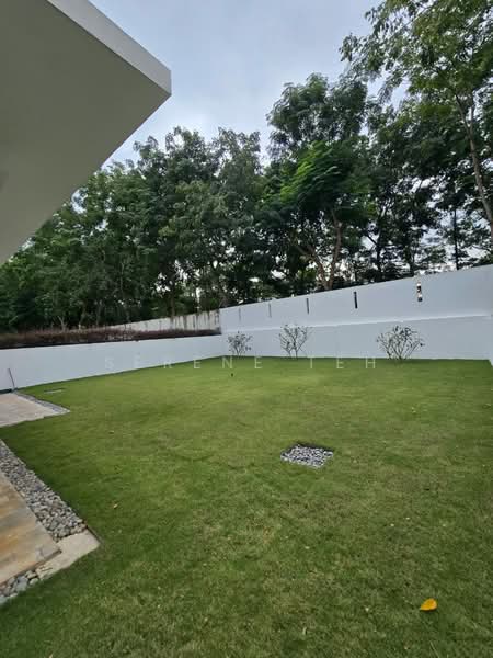 Semi-Detached House for Sale in Johor Bahru (Johor) - Serene Teh - Garden - PropertyGuru.com.my