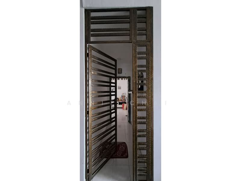 Apartment for Sale at Idaman Senibong - Annie Chai - Entrance - PropertyGuru.com.my