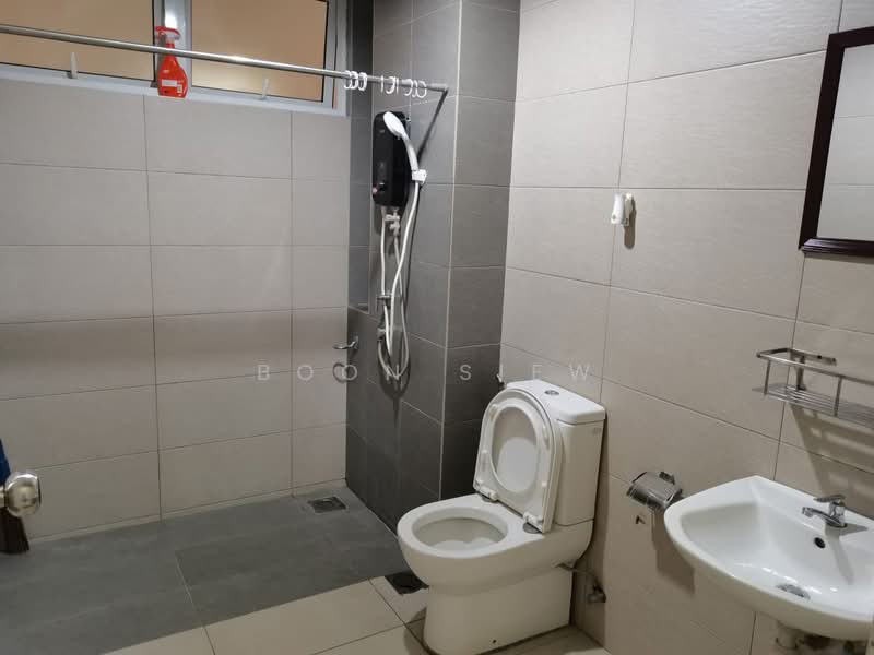 Condominium for Sale at Gardens Ville - Boon Siew - Bathroom - PropertyGuru.com.my