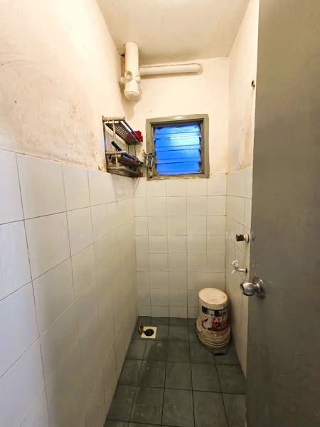 Flat for Sale at Flora Damansara Flat - Hafiz Helmy - Bathroom - PropertyGuru.com.my