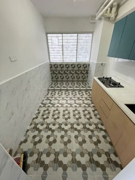 Condominium for Sale at D'Pines@Ampang - Chow . - Kitchen - PropertyGuru.com.my