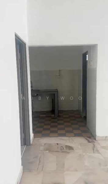 Apartment for Rent at Pangsapuri Lagoon Perdana - Abby Woo - Interior - PropertyGuru.com.my