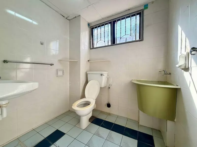 TANJUNG BUNGAH untuk Untuk Dijual - RM 990,000, Mac 2026 - Bathroom - PropertyGuru.com.my