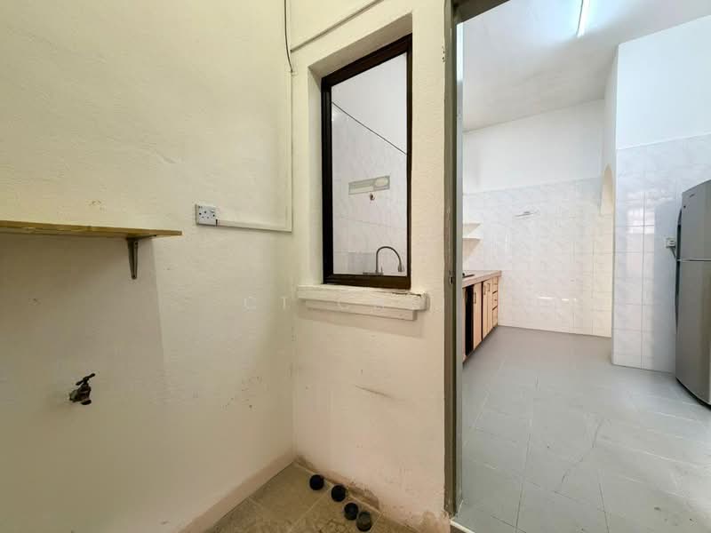 TANJUNG BUNGAH untuk Untuk Dijual - RM 990,000, Mac 2026 - Kitchen - PropertyGuru.com.my