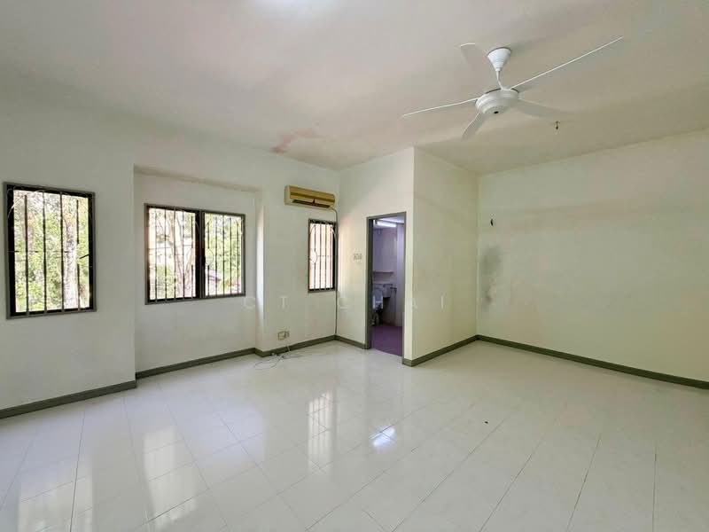 TANJUNG BUNGAH untuk Untuk Dijual - RM 990,000, Mac 2026 - Living Room - PropertyGuru.com.my