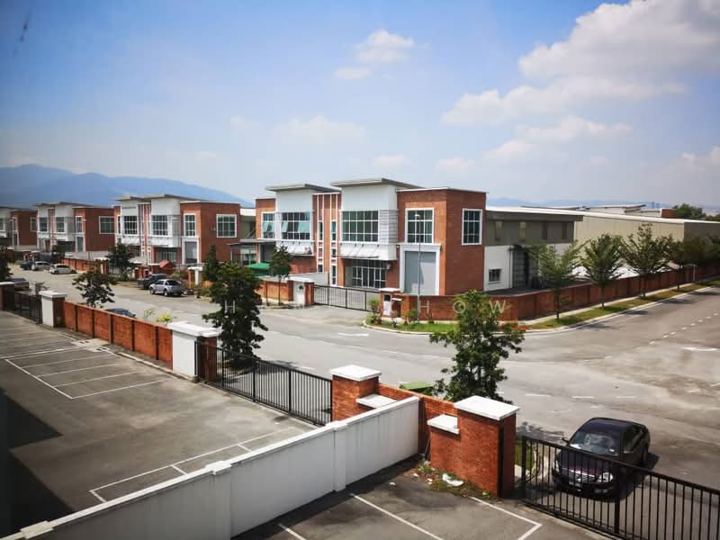 Factory for Rent in Rawang Corporate Industrial Park (Rawang) - Shane Khow - Exterior - PropertyGuru.com.my