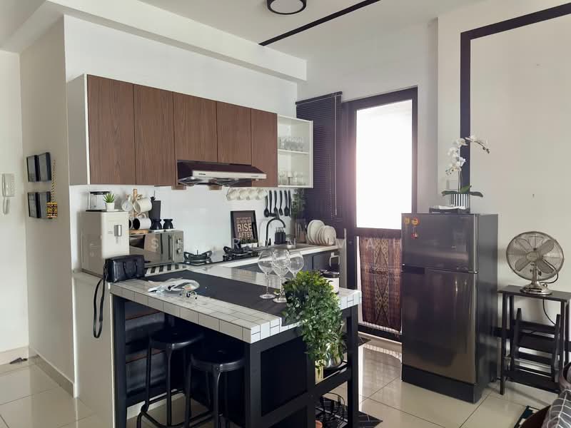 Service Residence for Sale at KL Traders Square - Sharon Mah - Kitchen - PropertyGuru.com.my