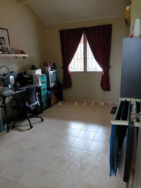 Bukit Jelutong untuk Untuk Dijual - RM 750,000, Mac 2026 - Study - PropertyGuru.com.my