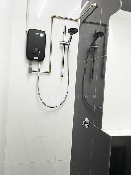 The Clovers untuk Untuk Disewa - RM 1,950 /bulan, Mac 2026 - Bathroom - PropertyGuru.com.my