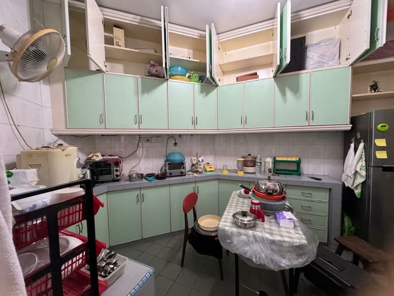 Condominium for Rent at Robson Condominium - Chow . - Kitchen - PropertyGuru.com.my