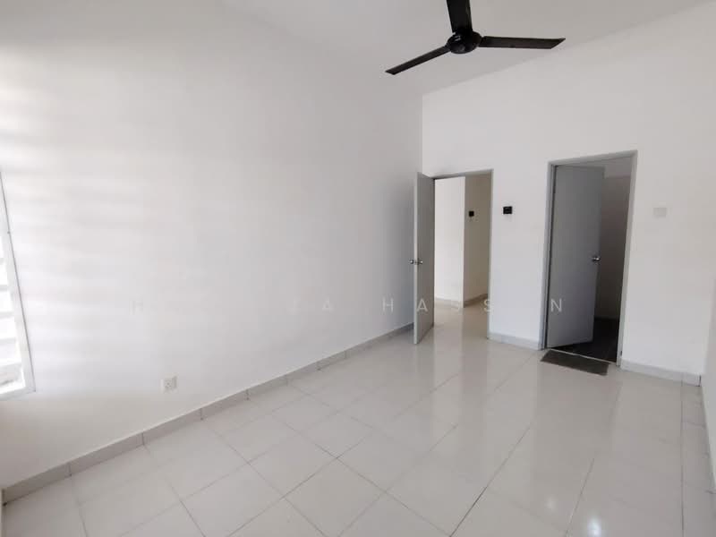 1-storey Terraced House for Sale in Banting (Selangor) - Hasliza Hassan - Interior - PropertyGuru.com.my