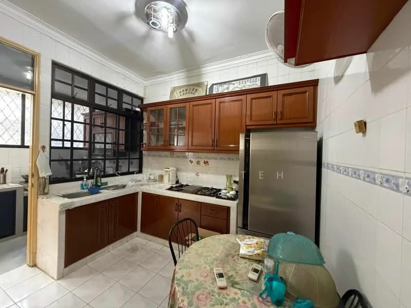 2-storey Terraced House for Sale in Taman Perling (Perling) - Serene Teh - Kitchen - PropertyGuru.com.my
