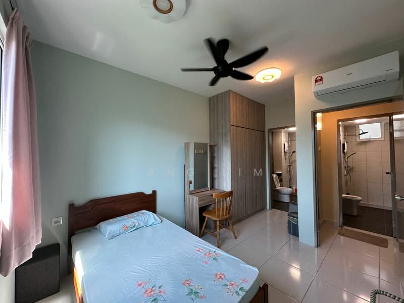 Fairview Residence untuk Untuk Disewa - RM 1,600 /bulan, Mac 2026 - Bedroom - PropertyGuru.com.my