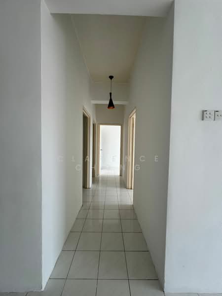 Jalil Damai Apartments untuk Untuk Dijual - RM 438,000, Mac 2026 - Corridor - PropertyGuru.com.my