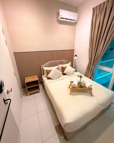 Ferringhi Residence 2 untuk Untuk Disewa - RM 5,000 /bulan, Mac 2026 - Bedroom - PropertyGuru.com.my