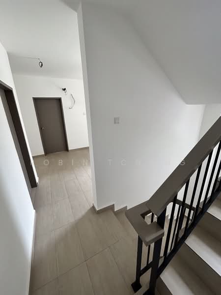 Salak South untuk Untuk Dijual - RM 1,300,000, Mac 2026 - Interior - PropertyGuru.com.my