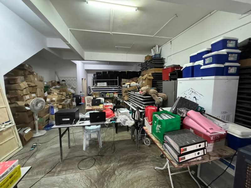 For Rent - Austin Perdana