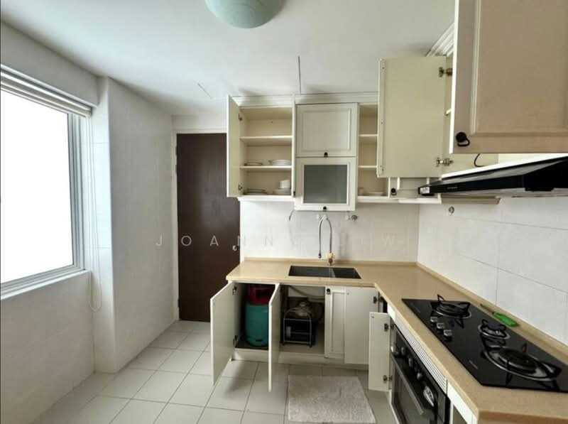 Kondominium untuk Disewa di Bayu Ferringhi Condominiums - Joanne Liw - Kitchen - PropertyGuru.com.my