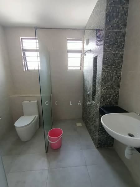 2-storey Terraced House for Rent in Setia Ecohill (Semenyih) - CK Law - Bathroom - PropertyGuru.com.my