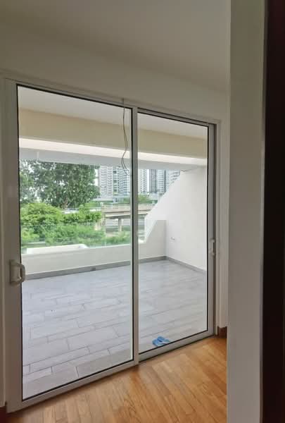 Pantai Jerejak untuk Untuk Dijual - RM 1,700,000, Mac 2026 - Balcony - PropertyGuru.com.my