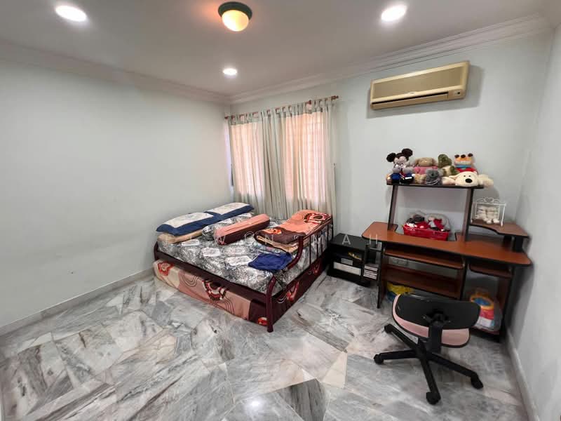 Bungalow for Sale in Bandar Country Homes (Rawang) - Elwin Mah - Bedroom - PropertyGuru.com.my