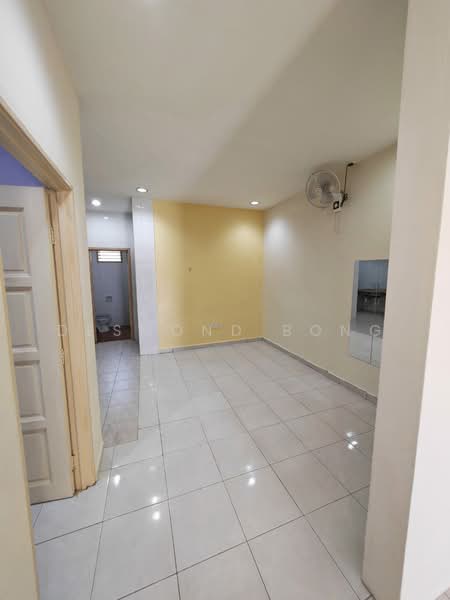 1-storey Terraced House for Rent in Taman Mount Austin (Tebrau) - Desmond Bong - Interior - PropertyGuru.com.my